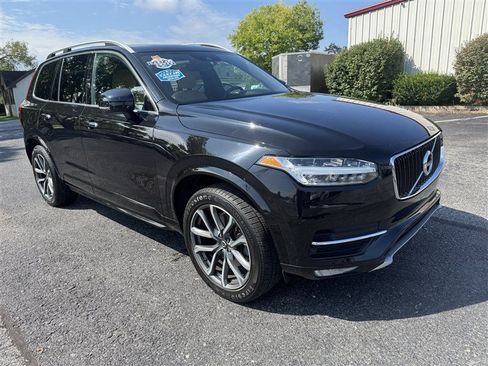 Used 2018 Volvo XC90 T6 Momentum w/ Protection Package Premier AWD/4WD image 2