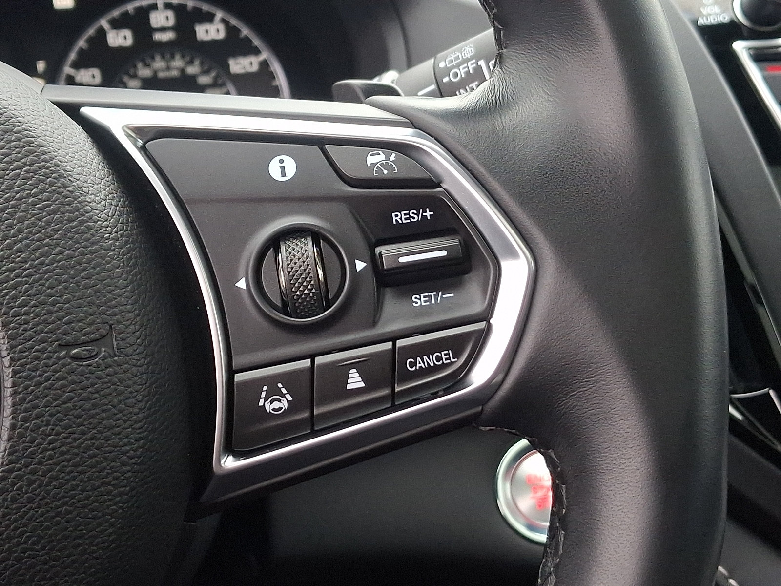 Certified 2023 Acura RDX w/ Technology Package AWD/4WD image 24
