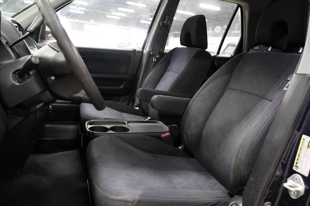 Used 2006 Honda CR-V LX image 12