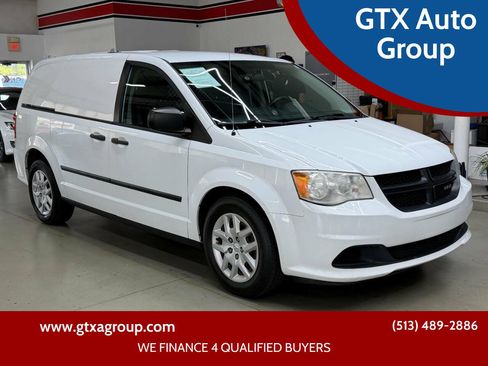 Used 2014 RAM C/V Tradesman FWD image 1