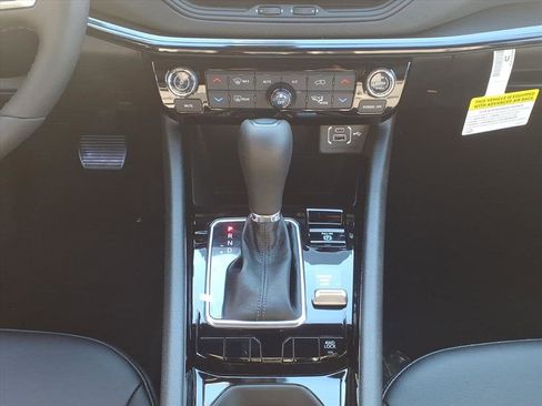 New 2026 Jeep Compass Limited image 10