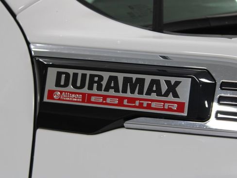Used 2024 GMC Sierra 2500 Pro w/ Convenience Package AWD/4WD image 14