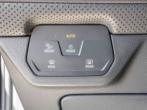Used 2026 Volkswagen Atlas SEL AWD/4WD image 20