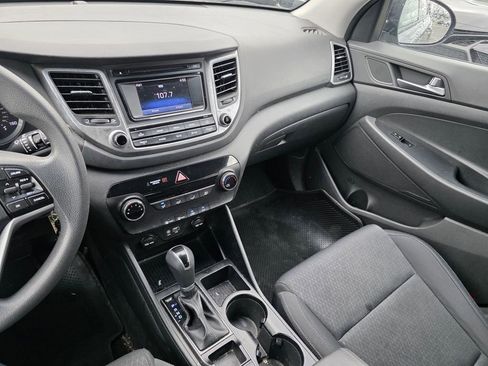 Used 2017 Hyundai Tucson SE image 27