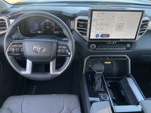 Used 2023 Toyota Sequoia Limited image 10