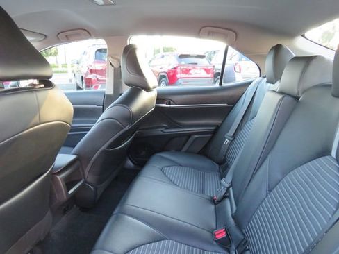 Certified 2023 Toyota Camry SE image 18