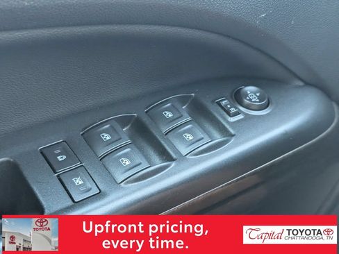 Used 2022 GMC Canyon Elevation w/ Trailering Package RWD image 13