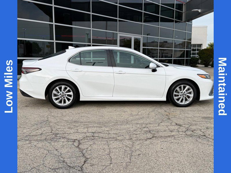 Used 2024 Toyota Camry LE w/ Convenience Package FWD image 2