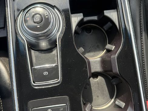 Used 2019 Ford Edge Titanium w/ Equipment Group 301A FWD image 15