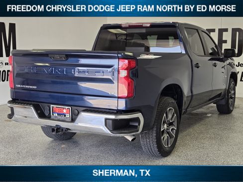 Used 2023 Chevrolet Silverado 1500 LT w/ Texas Edition Plus AWD/4WD image 3