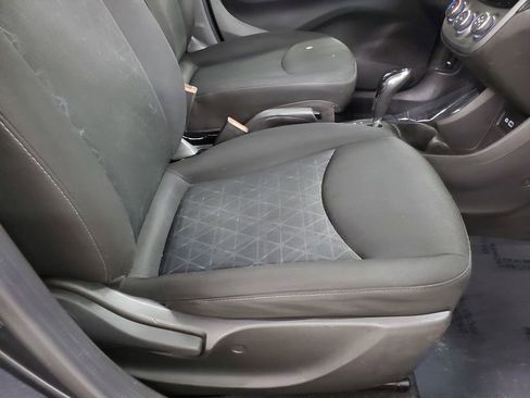 Used 2020 Chevrolet Spark LT image 20