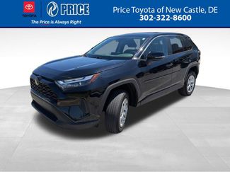 Used 2023 Toyota RAV4 LE AWD/4WD video 1