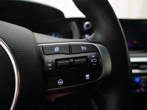 Used 2023 Kia K5 GT-Line image 16