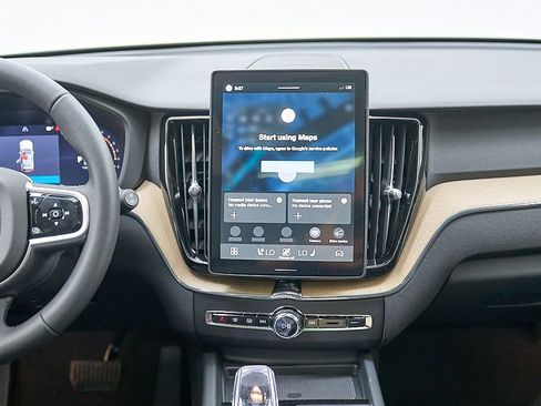 New 2026 Volvo XC60 B5 Plus w/ Climate Package AWD/4WD image 27