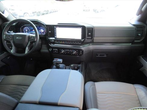 Certified 2024 Chevrolet Silverado 1500 ZR2 w/ Technology Package image 14