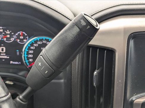 Used 2017 GMC Sierra 2500 Denali w/ Duramax Plus Package AWD/4WD image 11
