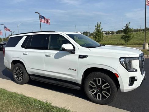 Used 2021 GMC Yukon AT4 w/ Rear Media and Nav Package AWD/4WD image 1