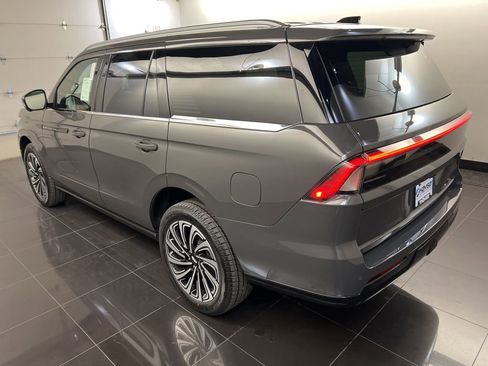 New 2025 Lincoln Navigator Black Label image 4
