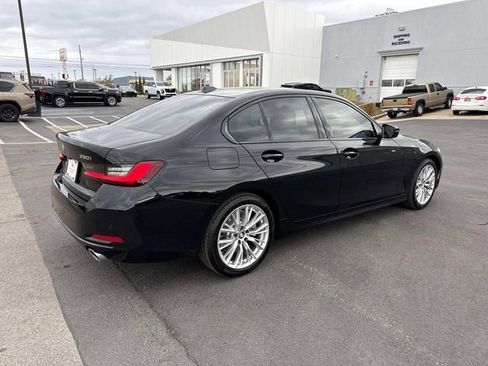 Used 2023 BMW 330i Sedan w/ Premium Package RWD image 5