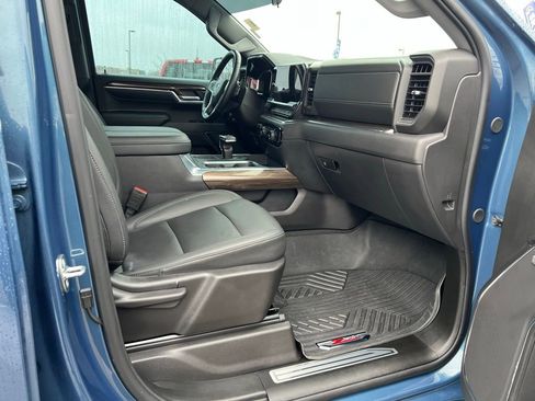 Used 2024 Chevrolet Silverado 1500 LT Trail Boss w/ Convenience Package II image 15