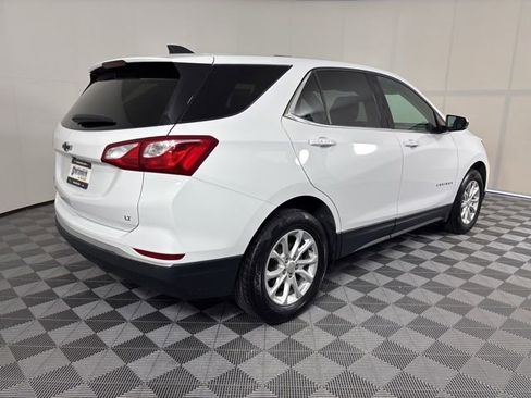 Used 2018 Chevrolet Equinox LT FWD image 30