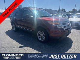 Used 2015 Ford Explorer XLT w/ Equipment Group 201B image 1