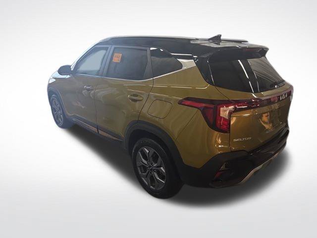Used 2024 Kia Seltos S AWD/4WD image 10