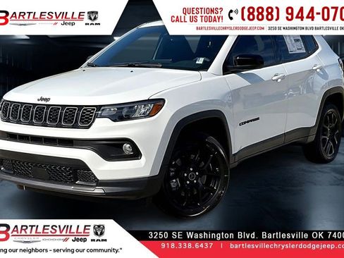 New 2025 Jeep Compass Latitude w/ Sun & Sound Group image 1