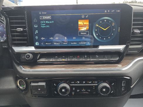 Used 2023 Chevrolet Silverado 1500 LT w/ Z71 Off-Road Package image 17