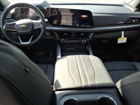 New 2026 Chevrolet Suburban High Country AWD/4WD image 22