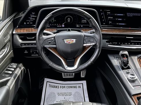 Used 2023 Cadillac Escalade Sport Platinum w/ LPO, ONYX Package AWD/4WD image 5