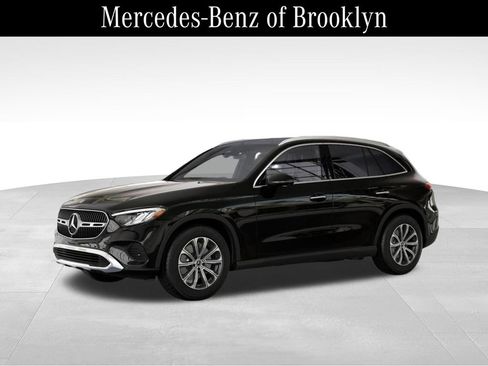 Certified 2025 Mercedes-Benz GLC 300 GLC 300 image 38