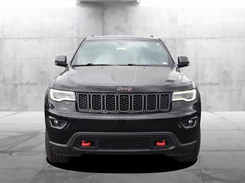 Used 2019 Jeep Grand Cherokee Trailhawk w/ Trailhawk Luxury Group AWD/4WD image 4