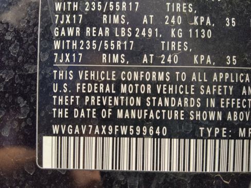 Used 2015 Volkswagen Tiguan SE FWD image 33