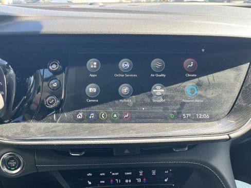 Used 2022 Buick Envision Essence w/ Technology Package I image 13