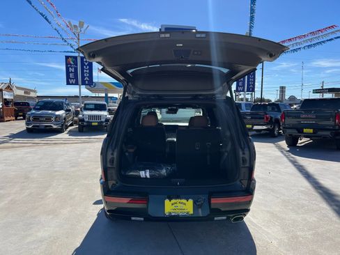 New 2026 Hyundai Santa Fe Calligraphy AWD/4WD image 13
