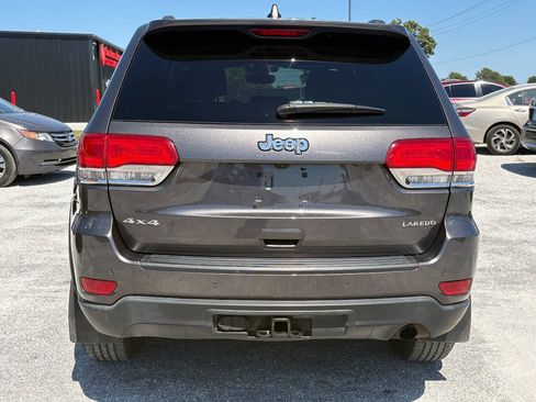 Used 2017 Jeep Grand Cherokee Laredo w/ Quick Order Package 23E AWD/4WD image 19