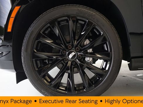 Used 2026 Cadillac Escalade Platinum Sport AWD/4WD image 43