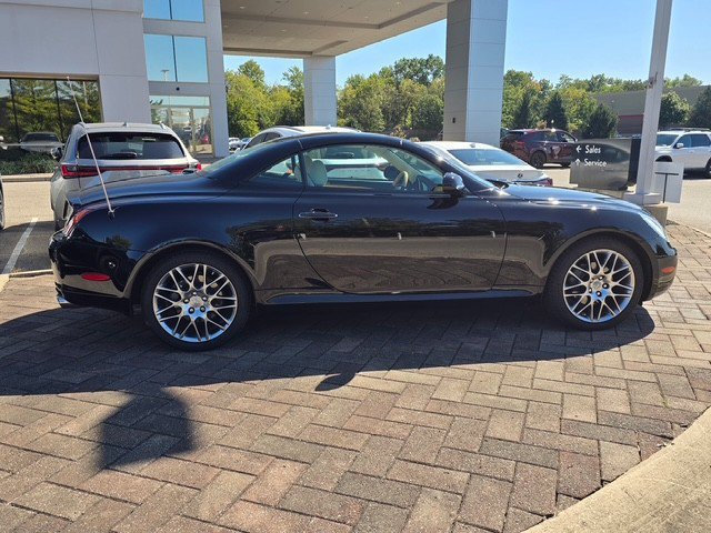 Used 2002 Lexus SC 430 Convertible RWD image 3