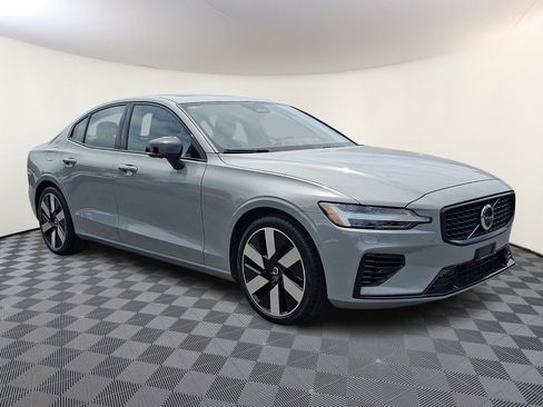 Used 2024 Volvo S60 T8 Plus w/ Climate Package AWD/4WD image 1