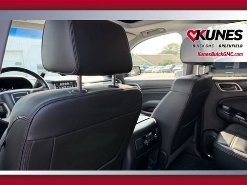 Used 2018 GMC Yukon Denali AWD/4WD image 30