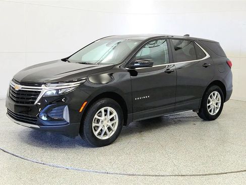 Used 2024 Chevrolet Equinox LT AWD/4WD image 3