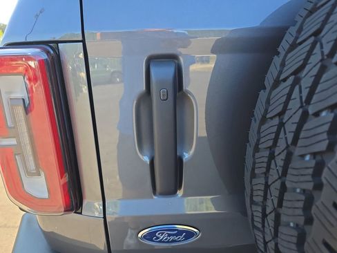 Used 2023 Ford Bronco Big Bend AWD/4WD image 18