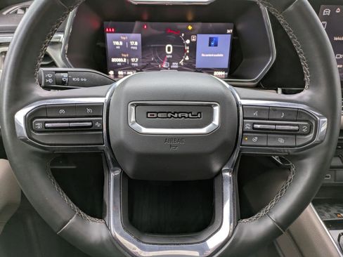 Certified 2024 GMC Canyon Denali image 16