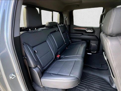 Used 2024 GMC Sierra 1500 Denali w/ Technology Package AWD/4WD image 26