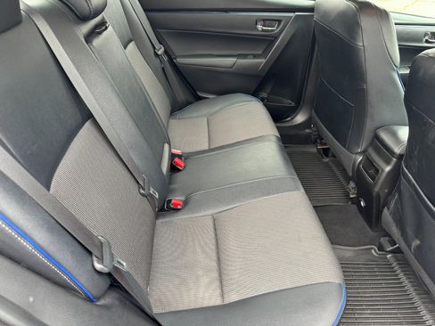 Used 2018 Toyota Corolla SE image 22