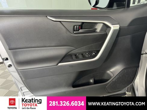 Certified 2025 Toyota RAV4 LE FWD image 13