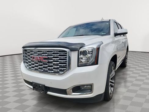 Used 2019 GMC Yukon Denali w/ Denali Ultimate Package AWD/4WD image 1