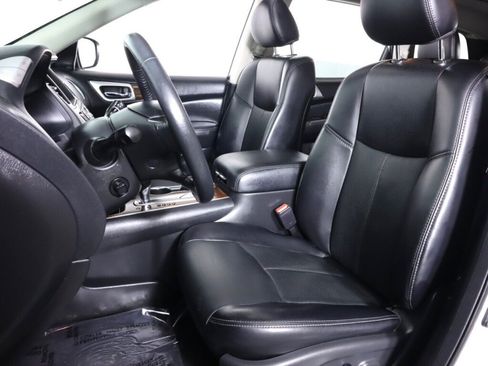 Used 2020 Nissan Pathfinder Platinum AWD/4WD image 36