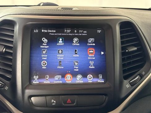 Used 2018 Jeep Cherokee Limited w/ High Altitude Package AWD/4WD image 19